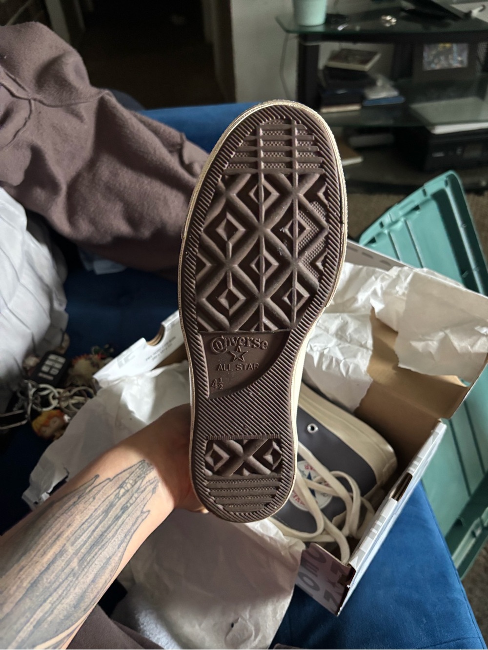 Converse - Picture 4 of 4
